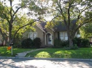 1503 Davis St, Taylor, TX 76574