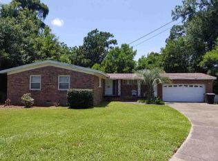 5555 San Gabriel Dr, Pensacola, FL 32504