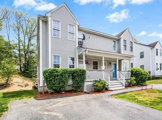 38 Wigwam Hill Dr, Worcester, MA 01605