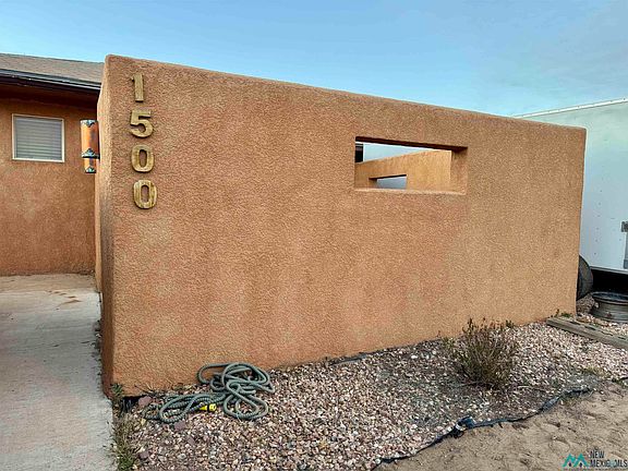 2nd image of 1500 Chaco Ave