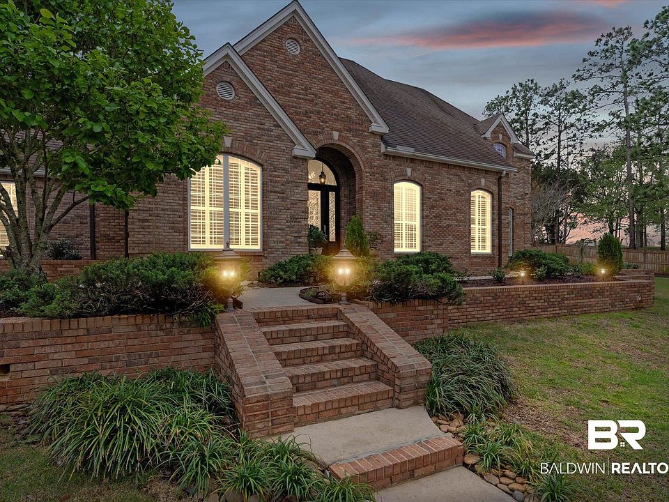 1st image of 126 Pinnacle Ct
