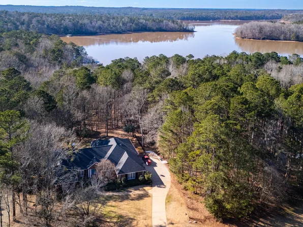 117 Woodchase Dr, Lagrange, GA 30240