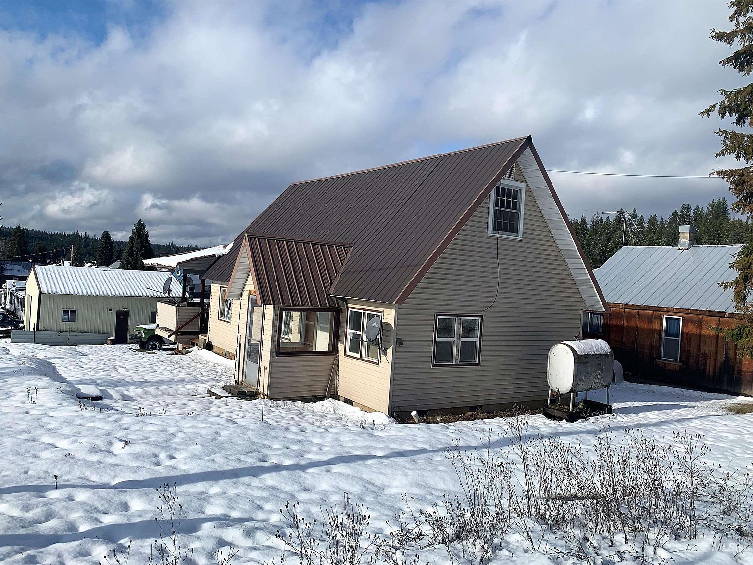 511 Cedar St, Bovill, ID 83806 Zillow