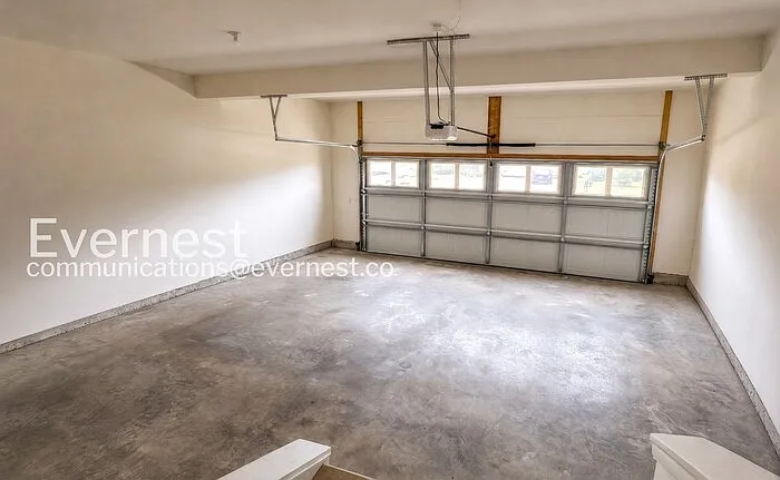 1735 Hudgins Farm Cir — Photo 33