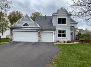 8566 Timberwood Rd, Woodbury, MN 55125