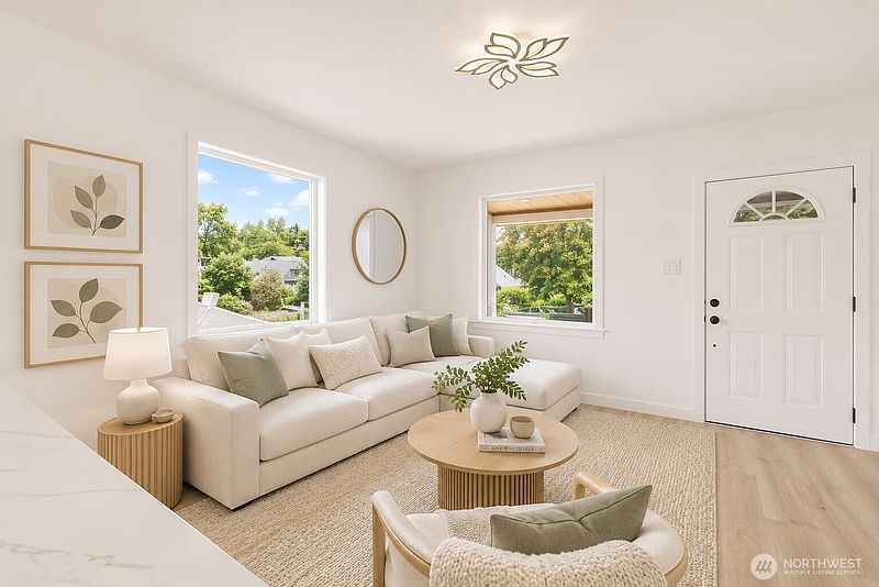 5th image of 1021 SW 130th Street