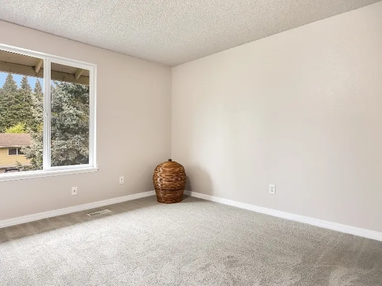 1512 Dayton Ct NE #1 — Photo 12