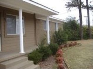 935 Marion Anderson Rd, Hot Springs, AR 71913