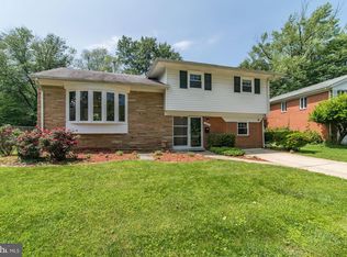 6404 Westland Rd, Bethesda, MD 20817