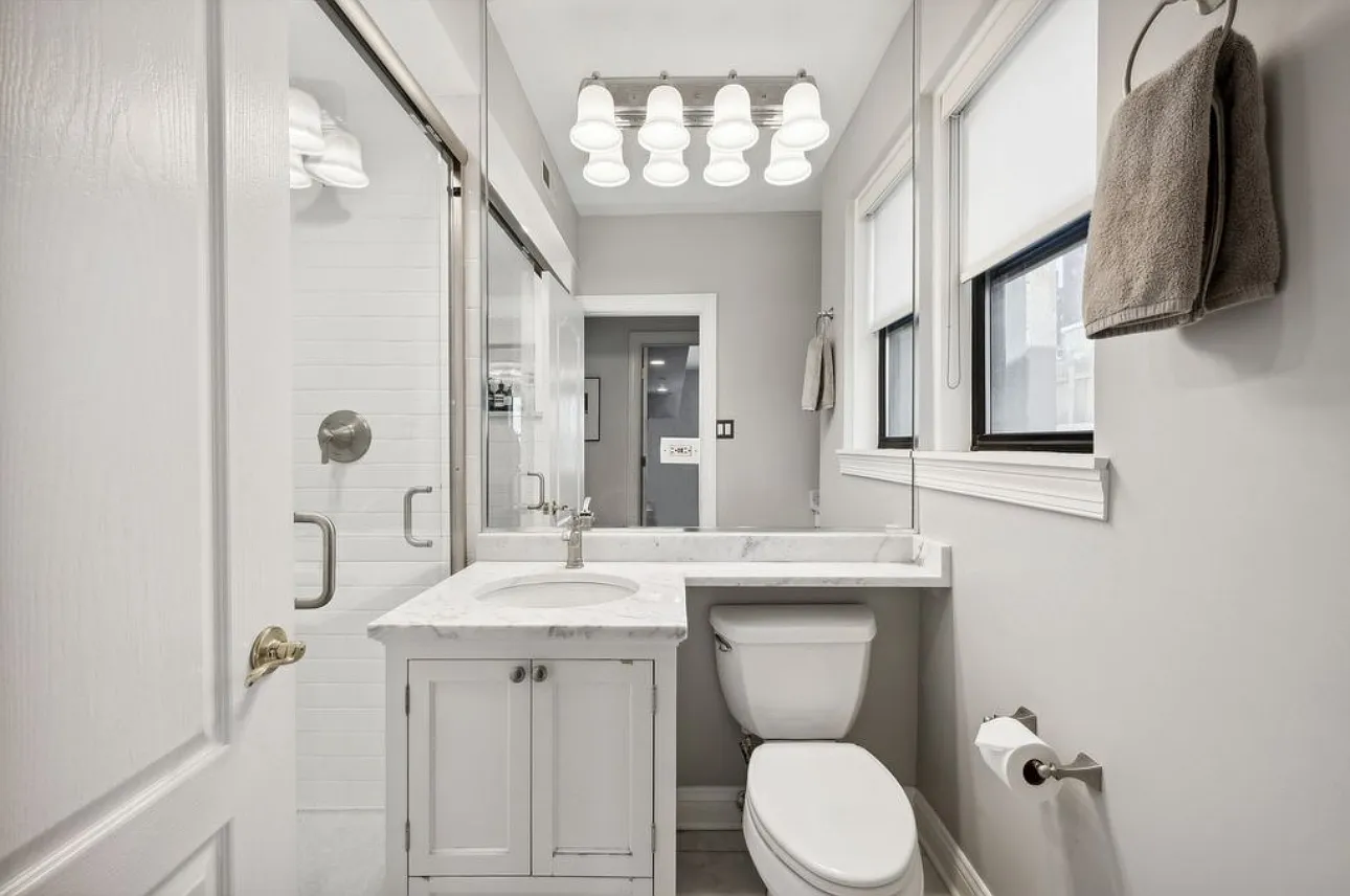 2 bed, 1882 sqft, $5,000 — Photo 2