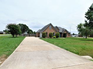 9076 Belmont Cv, Southaven, MS 38671