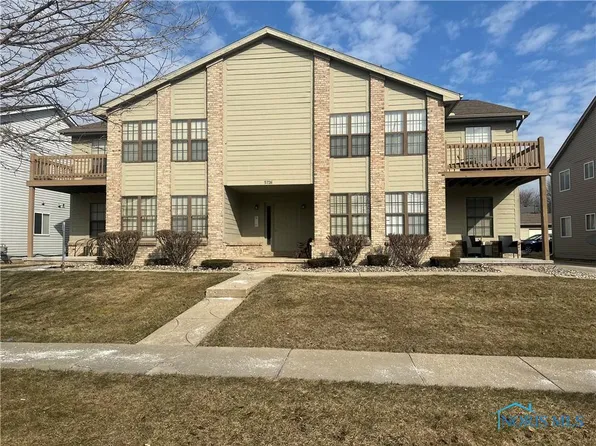 5726 Ryewyck Dr, Toledo, OH 43614