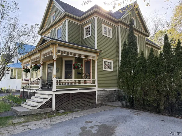 12 High St, Carthage, NY 13619