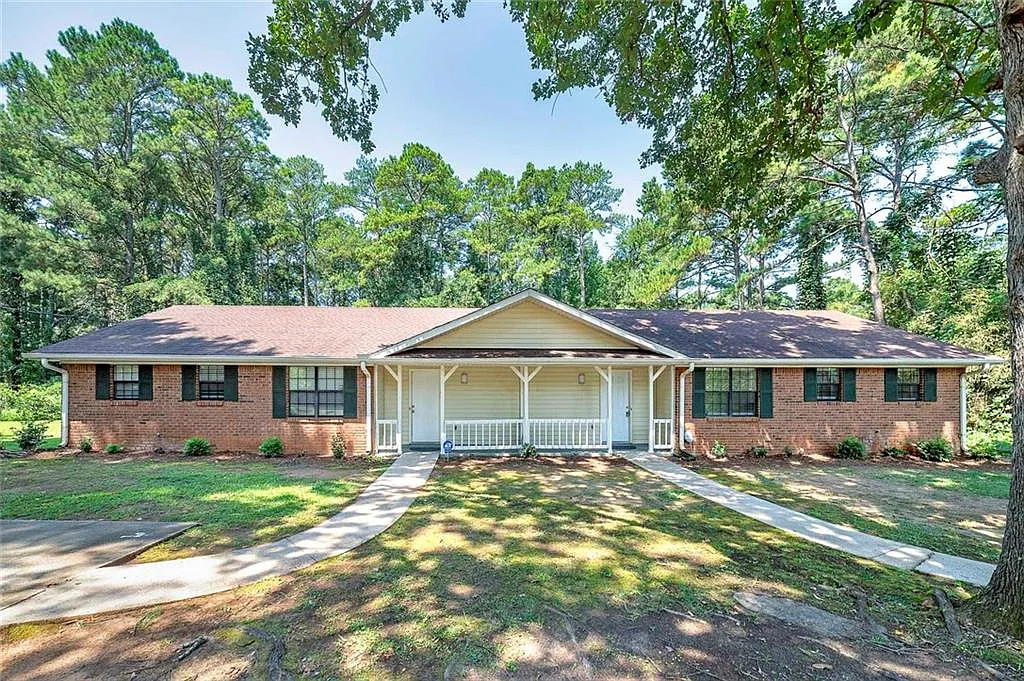 2 bed, 2.0 bath, 1203 sqft, $1,650 — Photo 1
