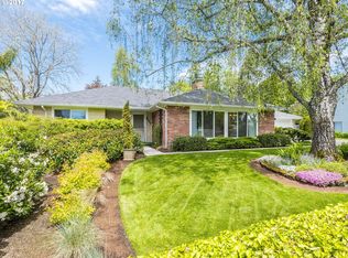 6237 SW Radcliffe St, Portland, OR 97219