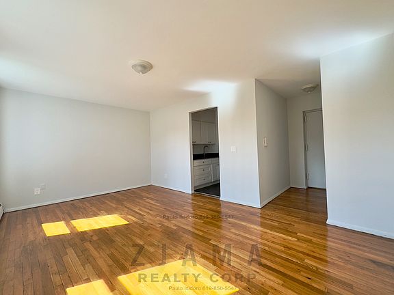 4th image of 152 Parkside Ave #M4