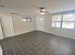11757 Easy St, Largo, FL 33773