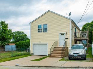 126 Sisson St, Providence, RI 02909
