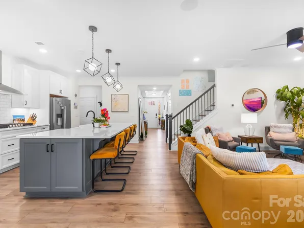 142 Prestwick Way, Mooresville, NC 28115