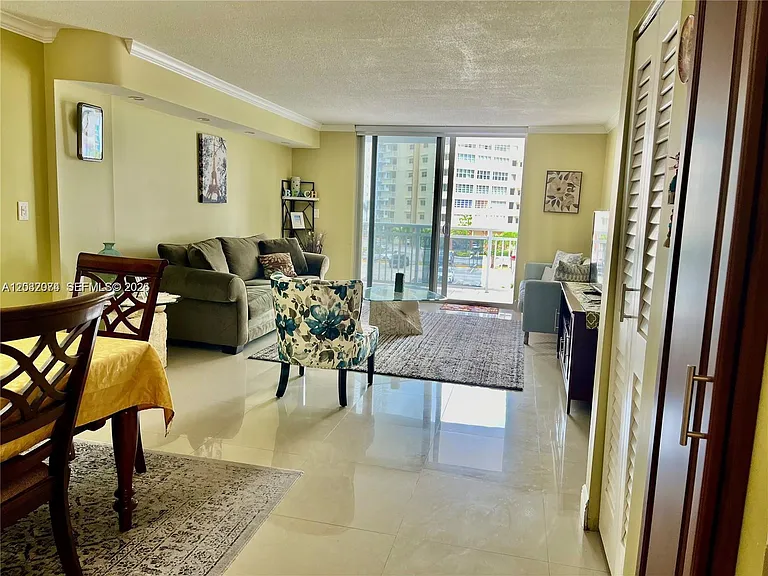 1849 S Ocean Dr #0 — Photo 16