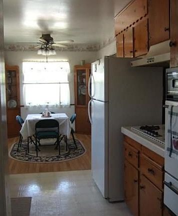 2nd image of 16507 Purche Ave
