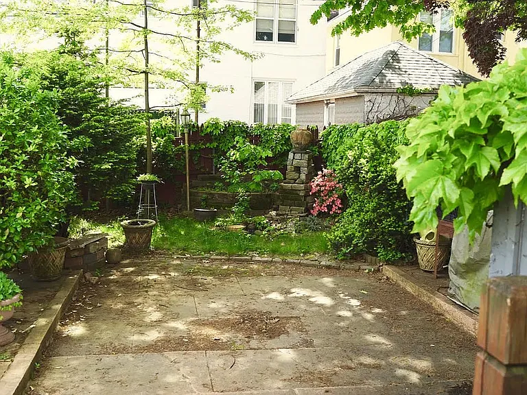 267 Van Sicklen St — Photo 11