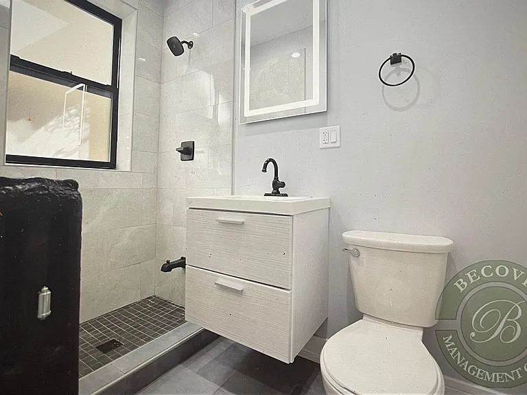 6103 N Winthrop Ave #2 — Photo 12