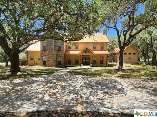 316 Camino Real, Victoria, TX 77905