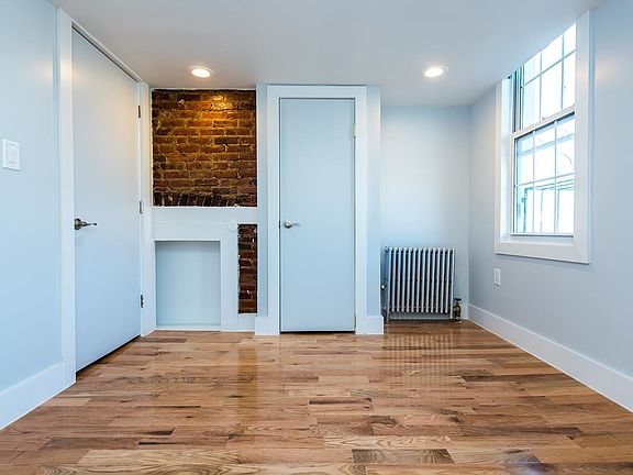 4th image of 179 Stanhope St #3C