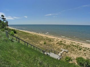 1853 Scenic Dr, Muskegon, MI 49445