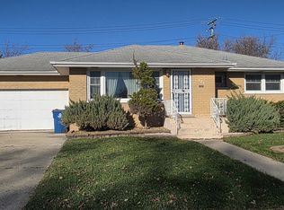 523 W 8th St, Chicago Heights, IL 60411