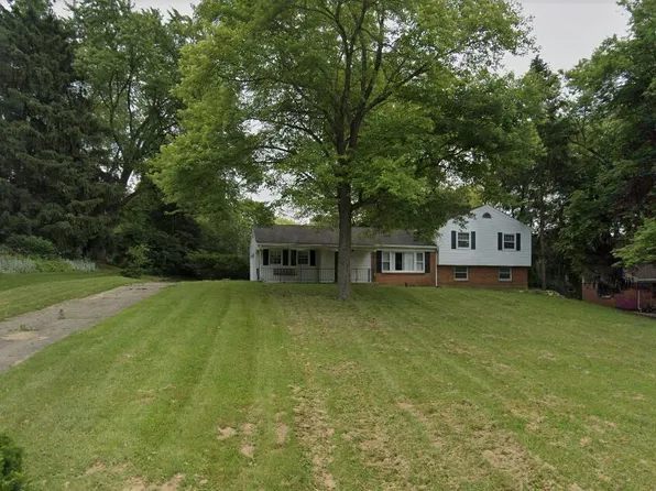 967 Greenway Dr, Dayton, OH 45434