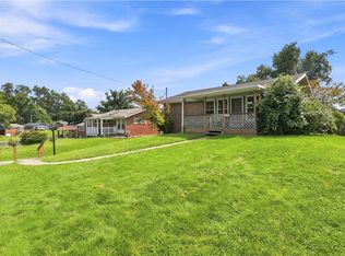 417 Garden City Dr, Monroeville, PA 15146