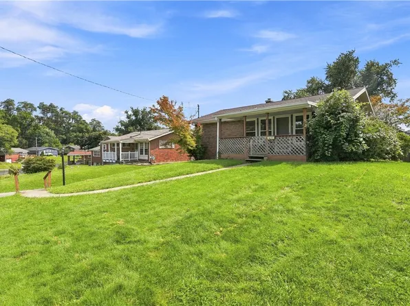 417 Garden City Dr, Monroeville, PA 15146
