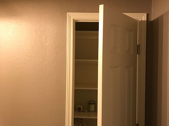 4th image of 4109 Burwood Dr