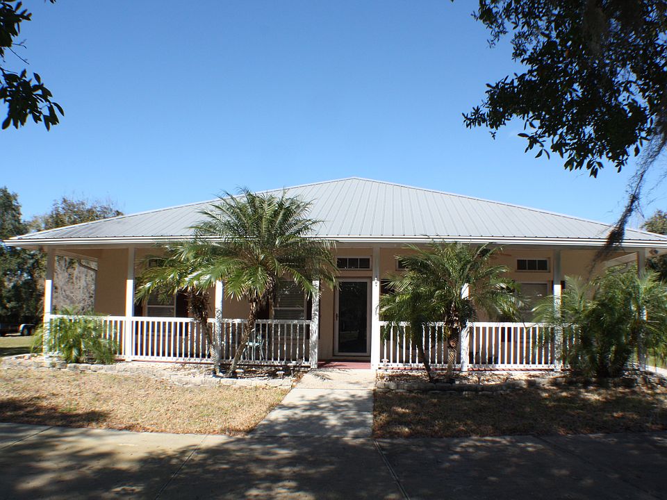 1st image of 324 Palm Ave