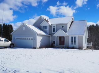 8782 Chase Rd, Montague, MI 49437