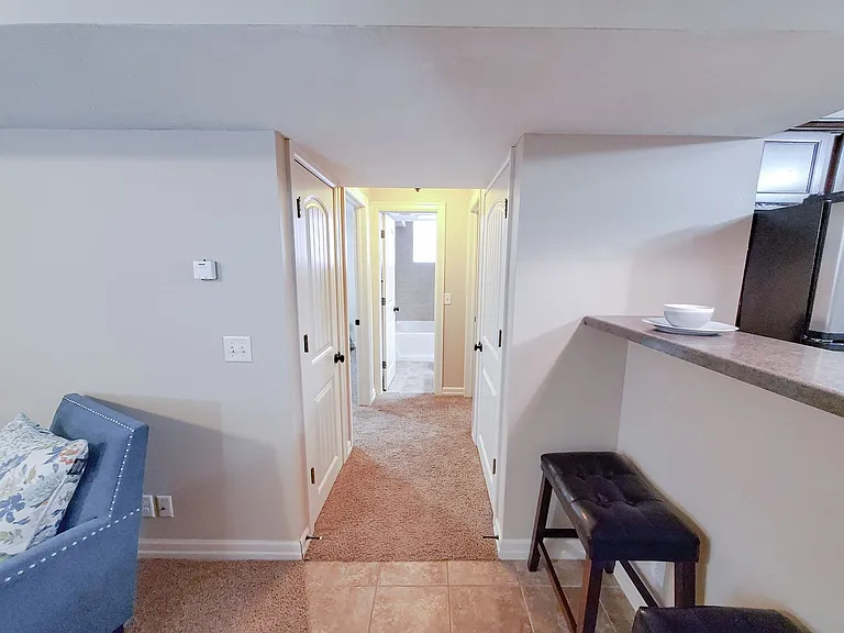 814 S 38th St — Photo 17