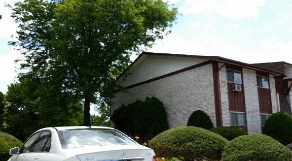 2nd image of 7507 Woodview St APT 1