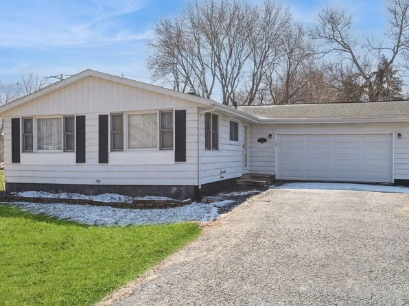 4519 Prairie Ave, McHenry, IL 60050