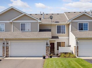 1306 Pembrooke Ln, Waconia, MN 55387