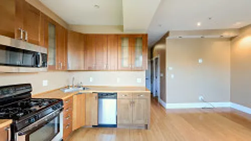 9 Cortes St #3B Photo 1