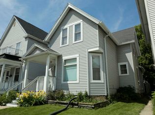 1455 S 71st St, West Allis, WI 53214