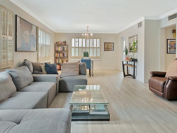 Living Room/Dining Room