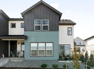 7910 Sterling Ranch Avenue, Littleton, CO 80125