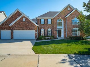 116 Cripple Creek Ct, Saint Louis, MO 63129