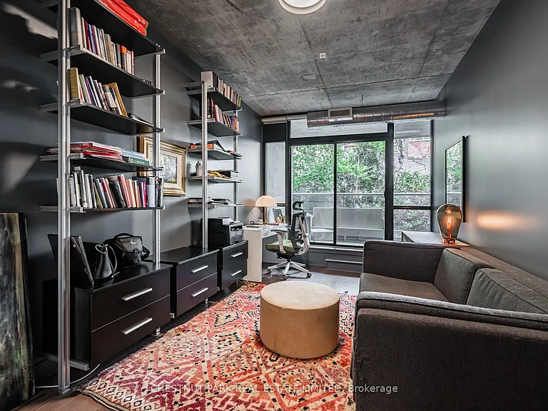64 Niagara St #221 — Photo 25