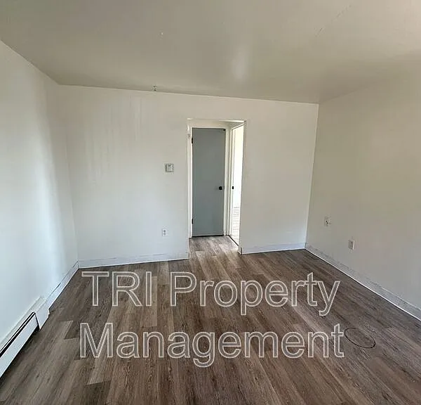 2019 4th Ave #1 — Photo 2