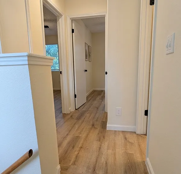 13303 Lyndhurst St #SIDE B — Photo 9