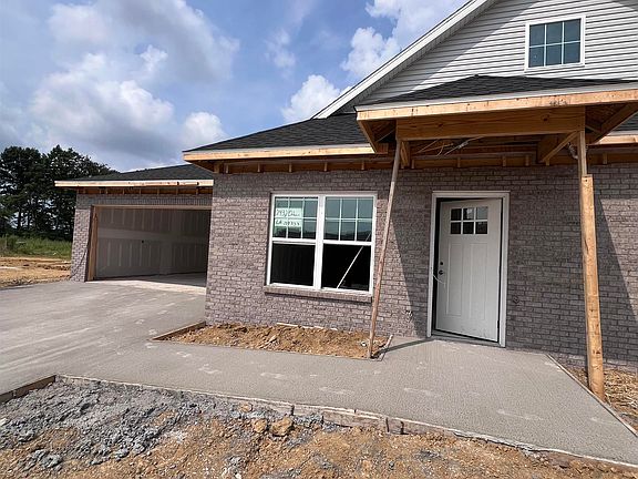4th image of 2432 Orleans Trce